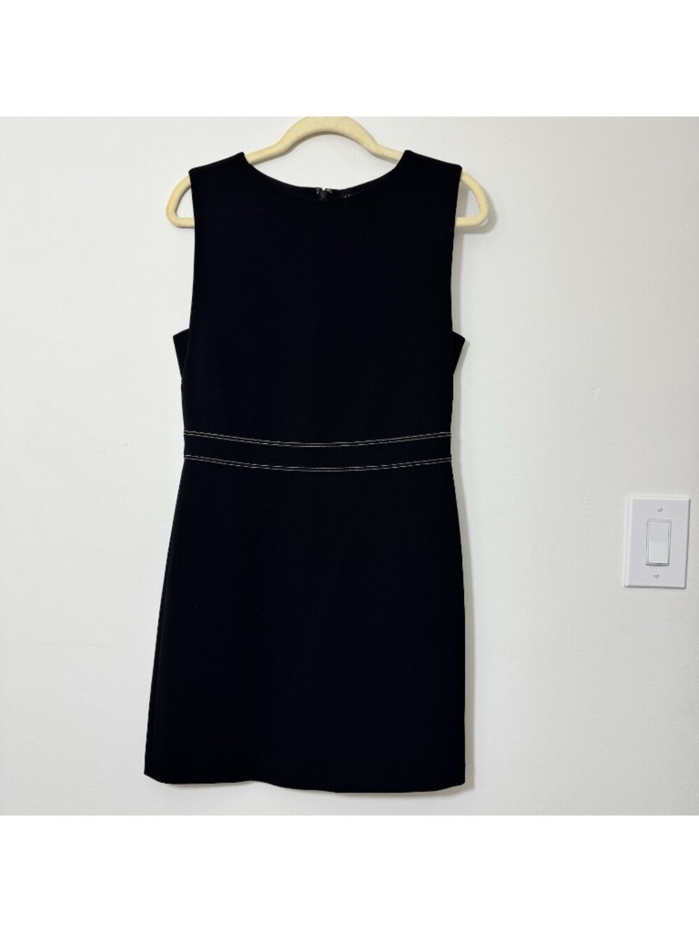 Theory Sleeveless Sheath Dress Size 8 Black Lined Carrier Business